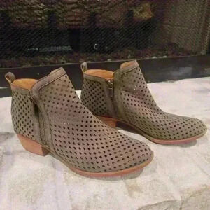 Lucky Brand Booties